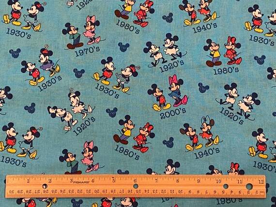 Mickey Mouse Fabric Fondo Azul Mickey Y Minnie Decades Fat Etsy Mickey Mouse Fabric Fondo Azul Mickey Y Minnie Decades Fat Etsy