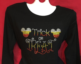 Camisa de Halloween de Mickey Mouse con cristales deslumbrantes. Camisa de Disney World para mujer con diamantes de imitación. Tallas S, M, L, XL y tallas grandes: 1x, 2x y 3x.