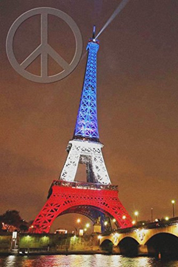 Portachiavi a Anello Della Torre Eiffel Fotografia Stock - Immagine di bandierina, naturalizzato