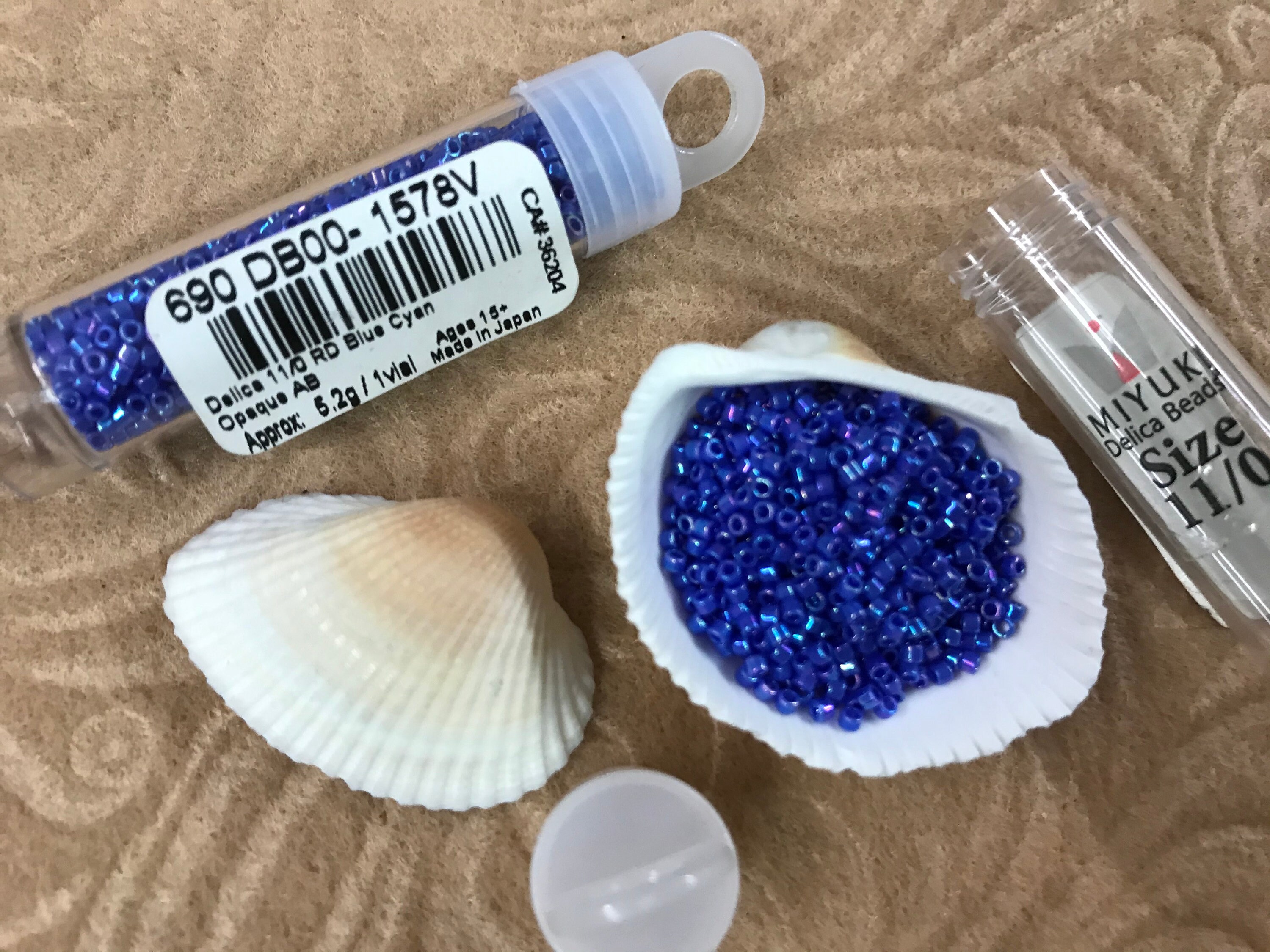 DB00-2039, Miyuki 5.2g Ocean Blue Luminous Neon DB00-2039, Miyuki 5.2g Ocean Blue Luminous Neon