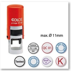 Puede incluir: Un sello autoentintado rojo con el texto "COLOP printer R 12" en la parte superior. El sello tiene un diámetro máximo de 11 mm. La imagen también muestra varios ejemplos de sellos con diferentes diseños y textos.