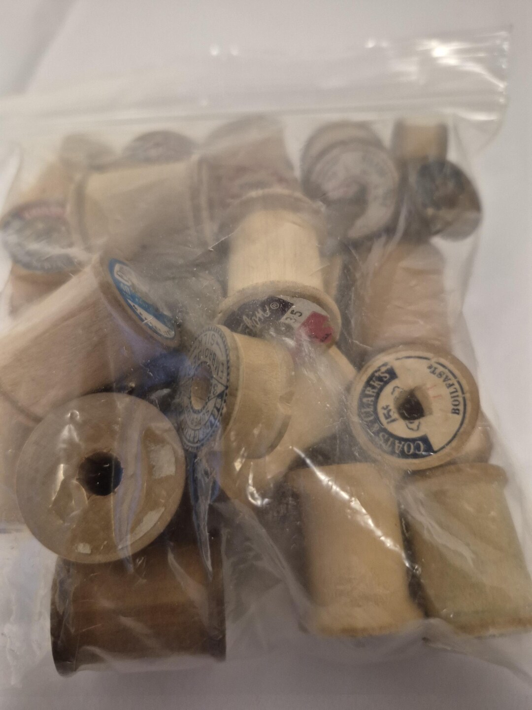 Small Wooden Thread Spools 24 Total - Etsy