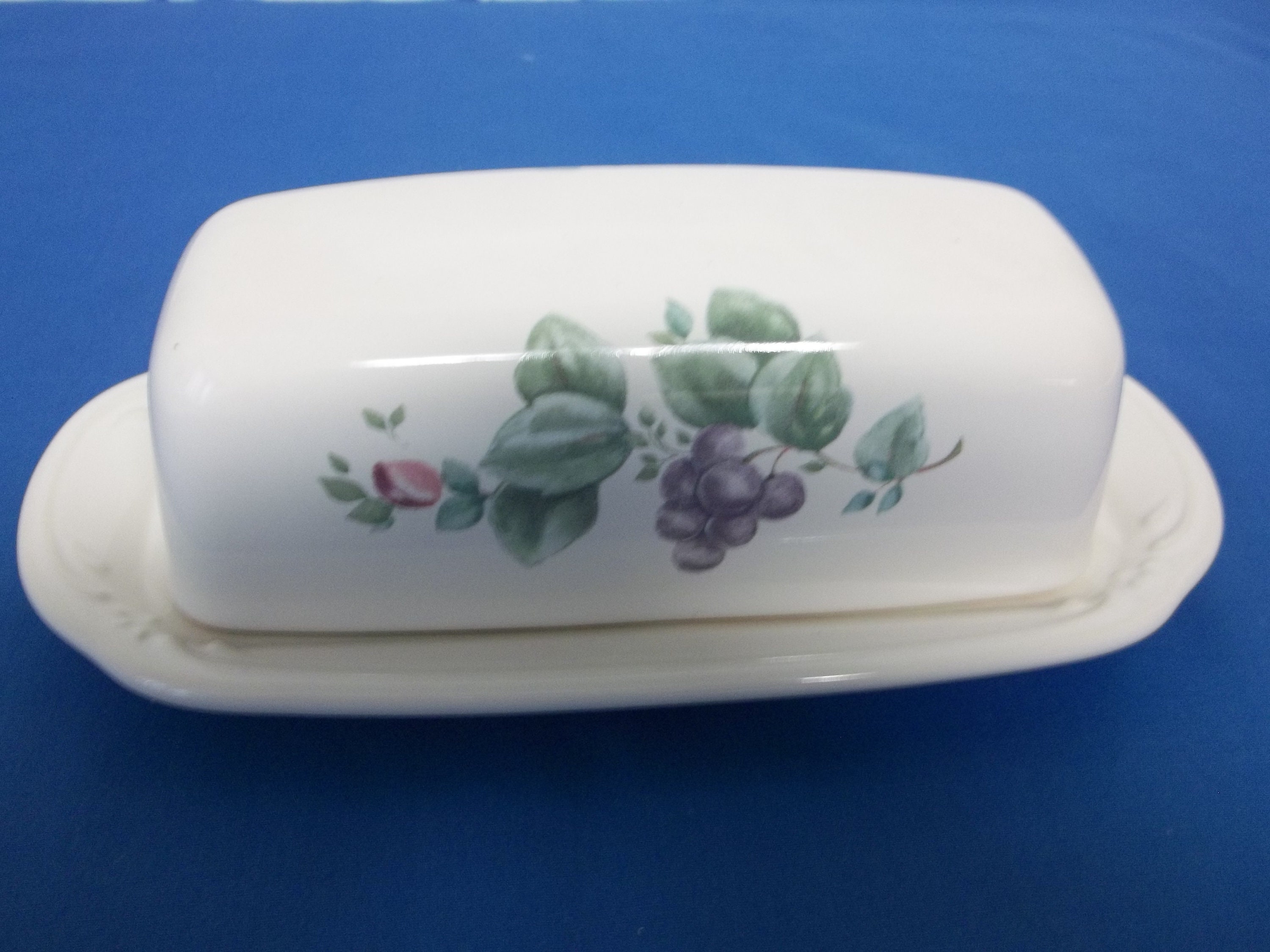 Pfaltzgraff Grapevine Dishes - Main Image