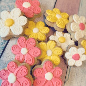 Spring Flower cookies image 1