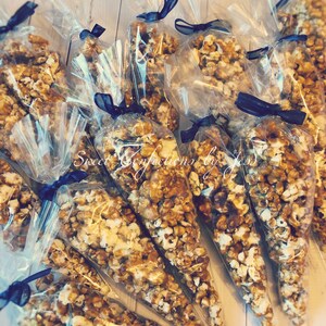 Caramel & candy Pop Corn Favors image 2