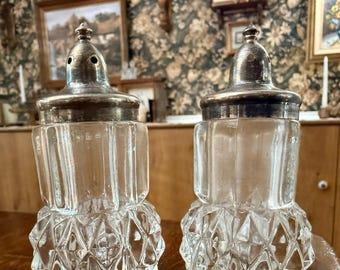 Vintage Indiana Glass clear salt and pepper shakers