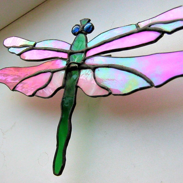 Stained glass dragonfly suncatcher 3 d glass dragonfly Pink dragonfly Garden decor Glass sculpture Yard art Hanging dragonfly Dragonfly Wing