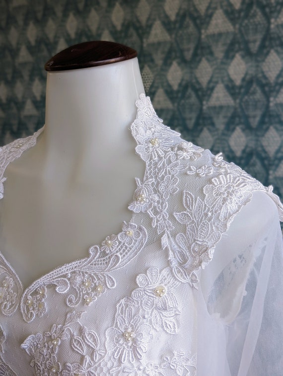 1960s/1970s Vintage Wedding Gown - image 10