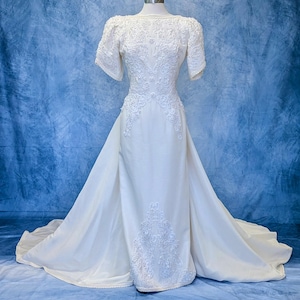 Vintage 1980s Silk Wedding Gown – Detachable Train – Flawed Beauty/AS-IS