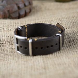 Crazy Horse Zulu Leather Watch Strap, Military Style Straps, 18mm, 20mm, 22mm 24mm Strap, FREE PERSONALIZATION, band 18mm, 20mm, 22, 24