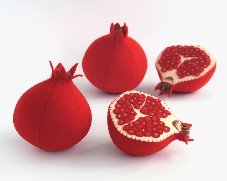 Toy fruits Pomegranate Baby gift kids felt toy image 0