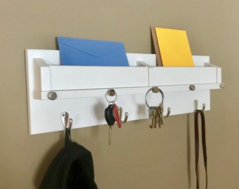 Double Pocket Entryway Organizer: Key & Leash Holder with Coat Hooks
