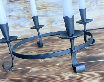 Handgeschmiedeter Adventskranz-Kerzenhalter – 36 cm (14,2 Zoll) Durchmesser, rustikales Schmiedeeisen-Design