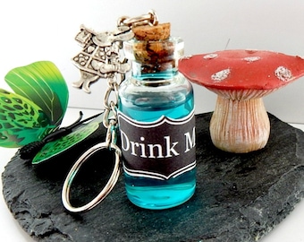 Drink Me Bottle Keychain Gift, Alice in Wonderland Gift, Alice Fan, Cute Keychain