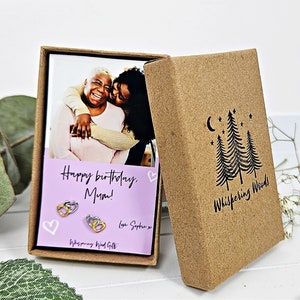 Verjaardagscadeau voor mama, moederoorbellen, tweekleurige hartstekers, gepersonaliseerd cadeau, gelukkige verjaardag mama