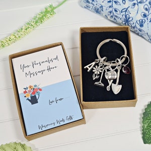 Gartenarbeit Schlüsselbund, Gärtner Geschenke, Kleingartenbesitzer, grüne Finger, personalisierte Birthstone Schlüsselring, Muttertag, Geschenk für sie