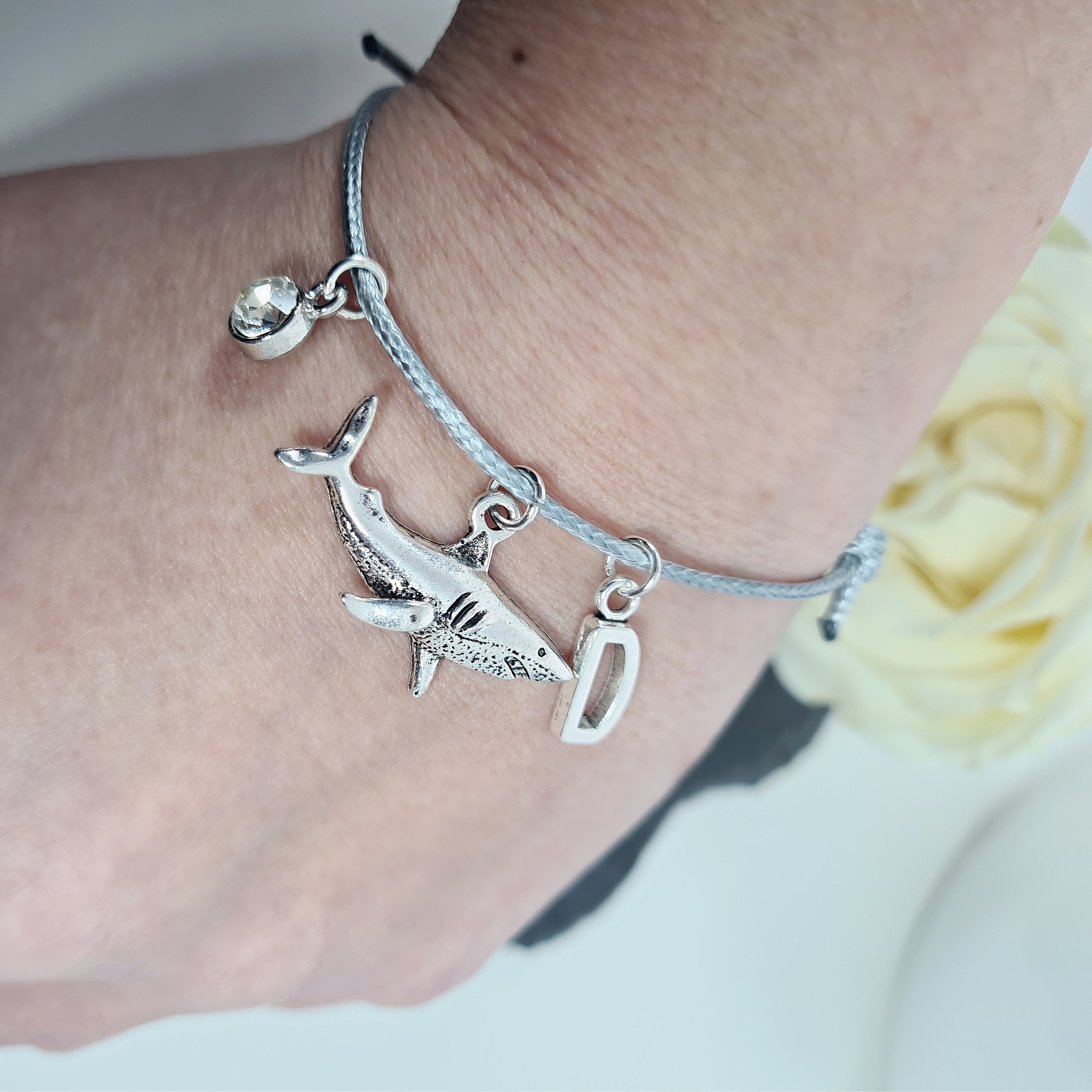 Silver shark deals bracelet