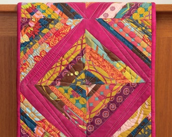 A Modern Twist by Natalie Barnes with Angela Walters Quilting Instruction book 87pp