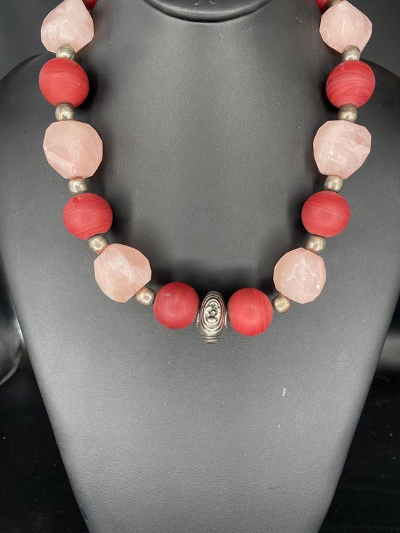 Colombte: Burgundy and Pink Necklace