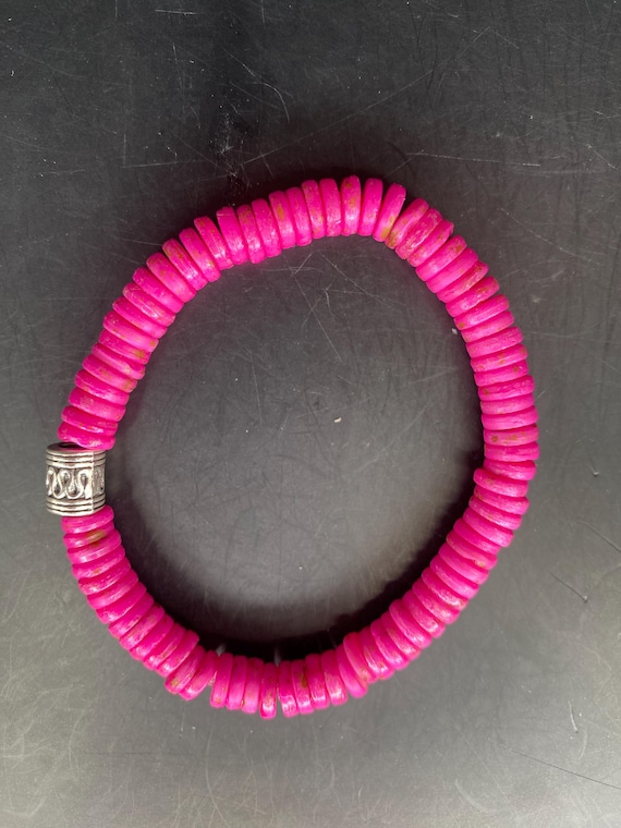 BP50S: Fuschia Bracelet
