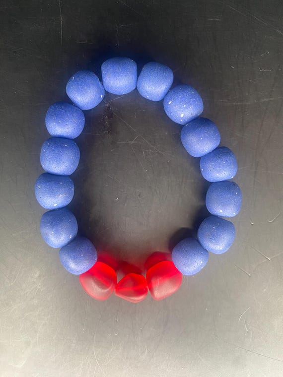 BN21: Navy and Red Bracelet