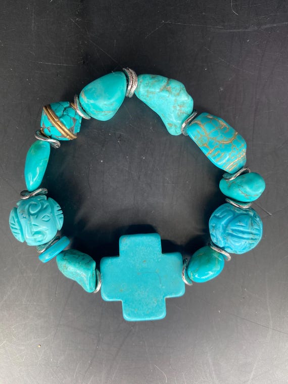 BT37S: Turquoise Bracelet