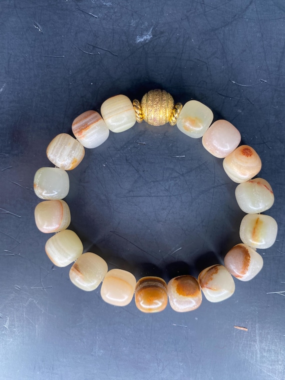 BB64S: Calcite Cream Bracelet