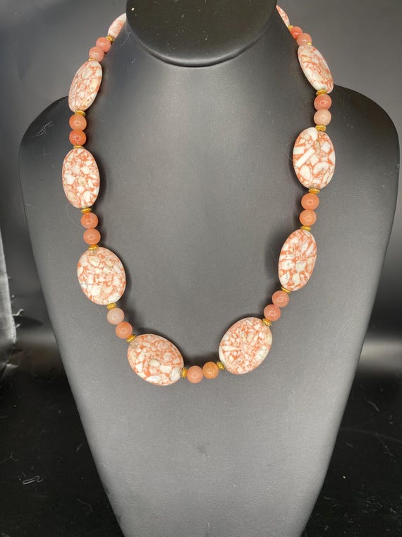 Peach Ovals: Peaches and Cream Necklace