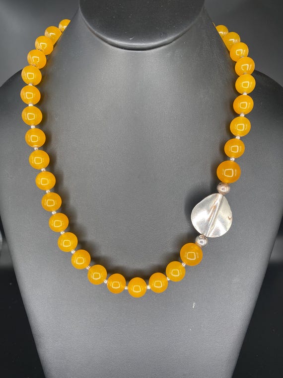 Yellow Jade and Sterling Circle: Yellow Jade Necklace