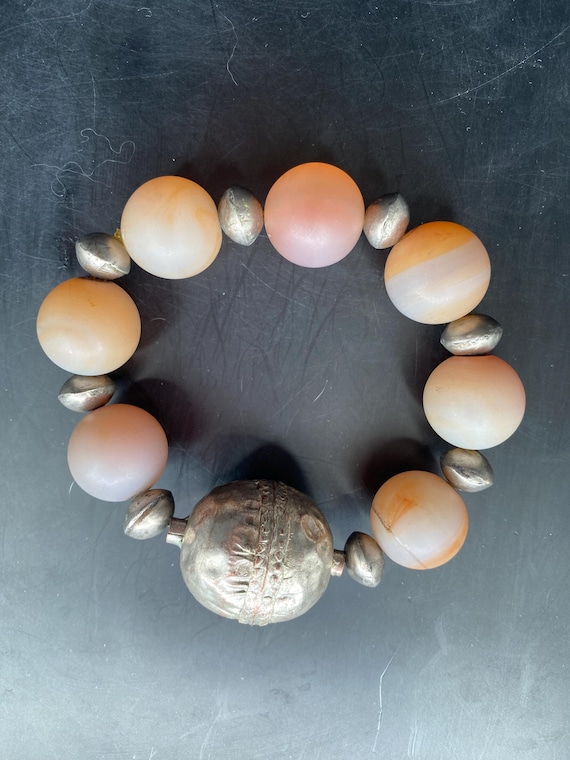 BO20S: Peach Agate Bracelet