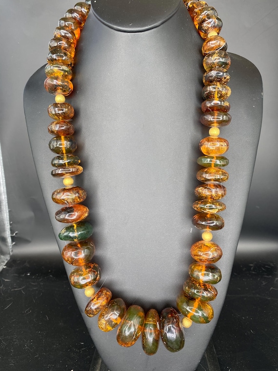 Precious: Amber and Gold Necklace