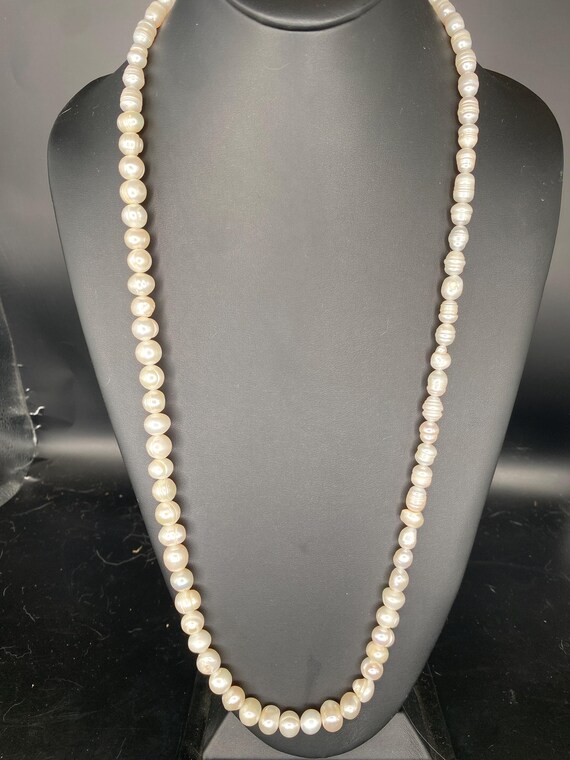 White 10mm Pearls II: 32" plain Pearl Necklace