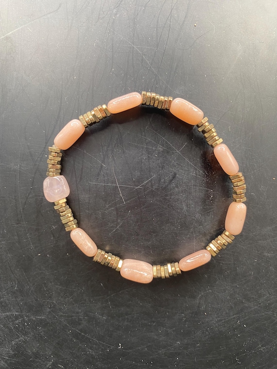 BP20S: Peach Moonstone Bracelet