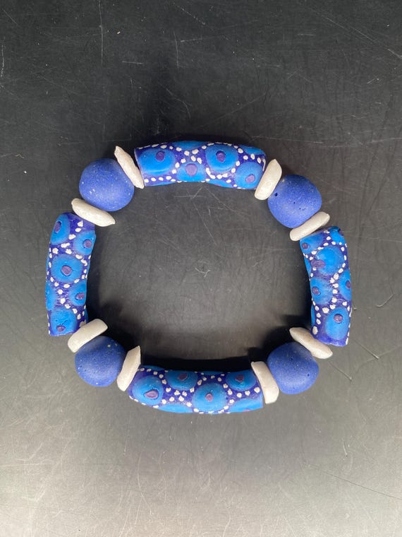 BN24S: Navy & White Bracelet
