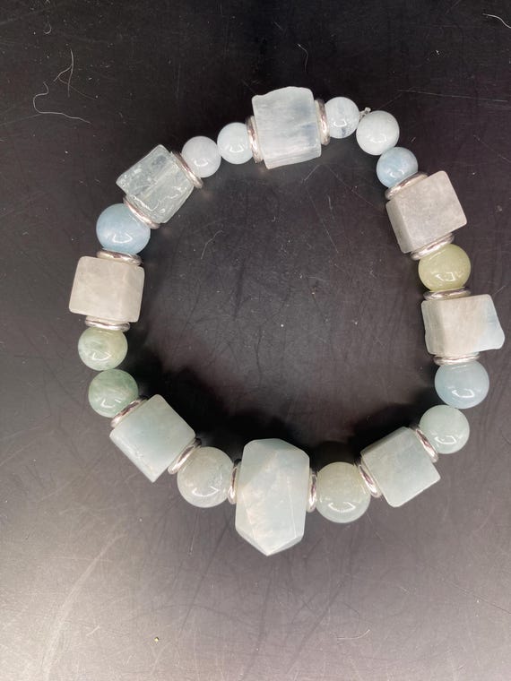 BG57S: Aquamarine Bracelet