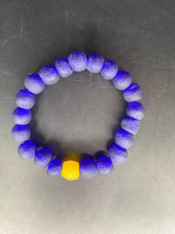 BN22S: Navy & Yellow Bracelet