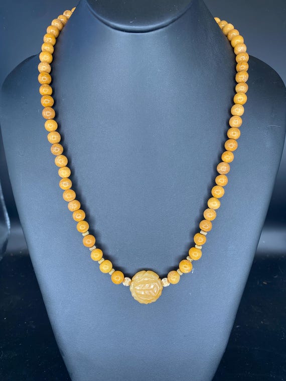 Mustard Circle: Mustard Agate Necklace