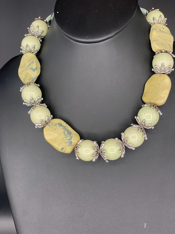 Lemony: Chrysophrase Necklace