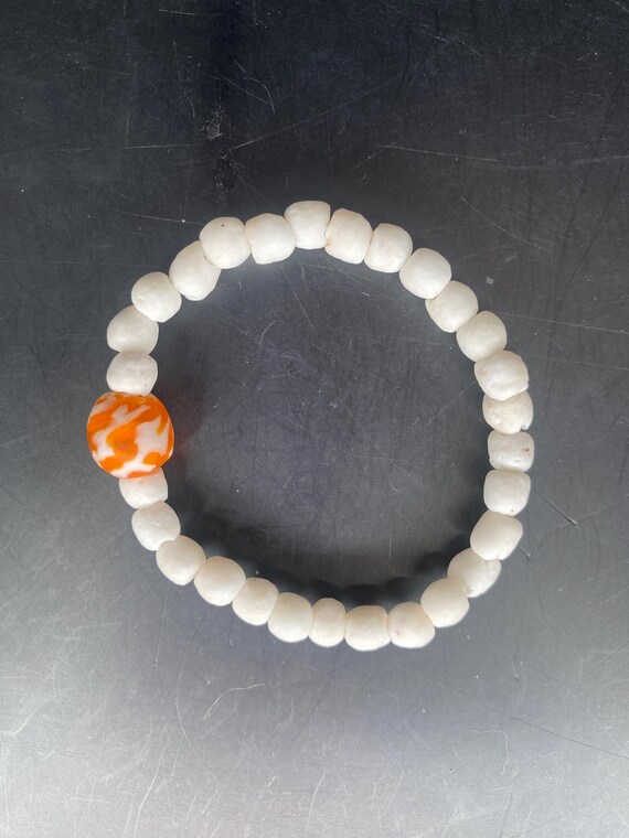 BW41S: Cream & Orange Bracelet