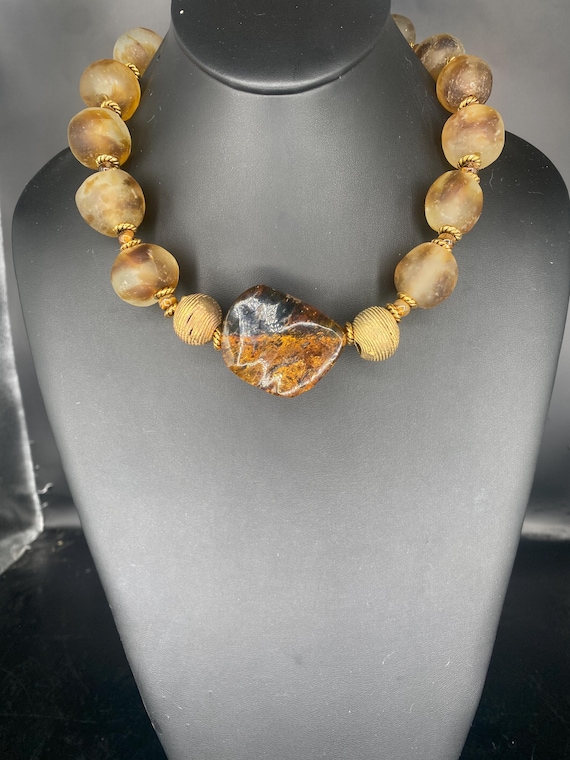 Brown Sea Glass with Amber: Brown Glass and Amber Choker