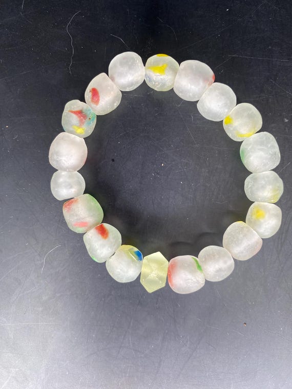 BCL7S: Clear Sea Glass Bracelet