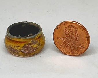 Miniature OOAK Hand-thrown Pot (38)