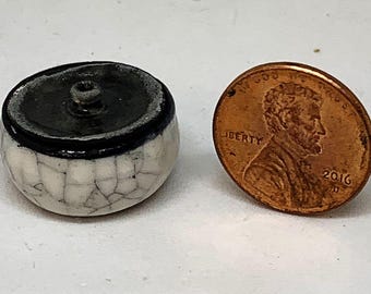 Miniature OOAK Hand-thrown Pot with lid (13)