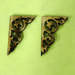 Mensole/staffe per casa delle bambole stile 4
