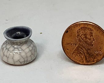 Miniature OOAK Hand-thrown Vase (44)