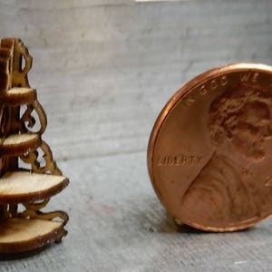 Miniature 1:48 scale Victorian &quot;What-Not&quot; Kit