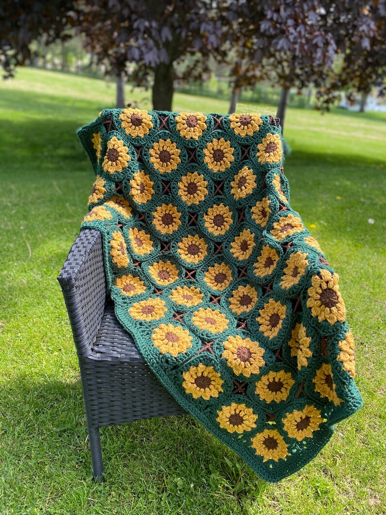 Sunflower Blanket Pattern Sunflower Throw Sunflower Afghan Etsy