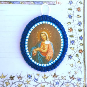 Hand-embroidered medal Immaculate Heart of Mary, Immaculate Conception Christian pendant, religious ex-voto, cradle medallion, Virgin Mary