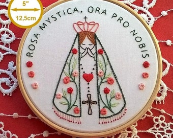 Kit de broderie traditionnelle - Vierge Marie - Rosa Mystica , ora pro nobis - kit de broderie chrétienne -