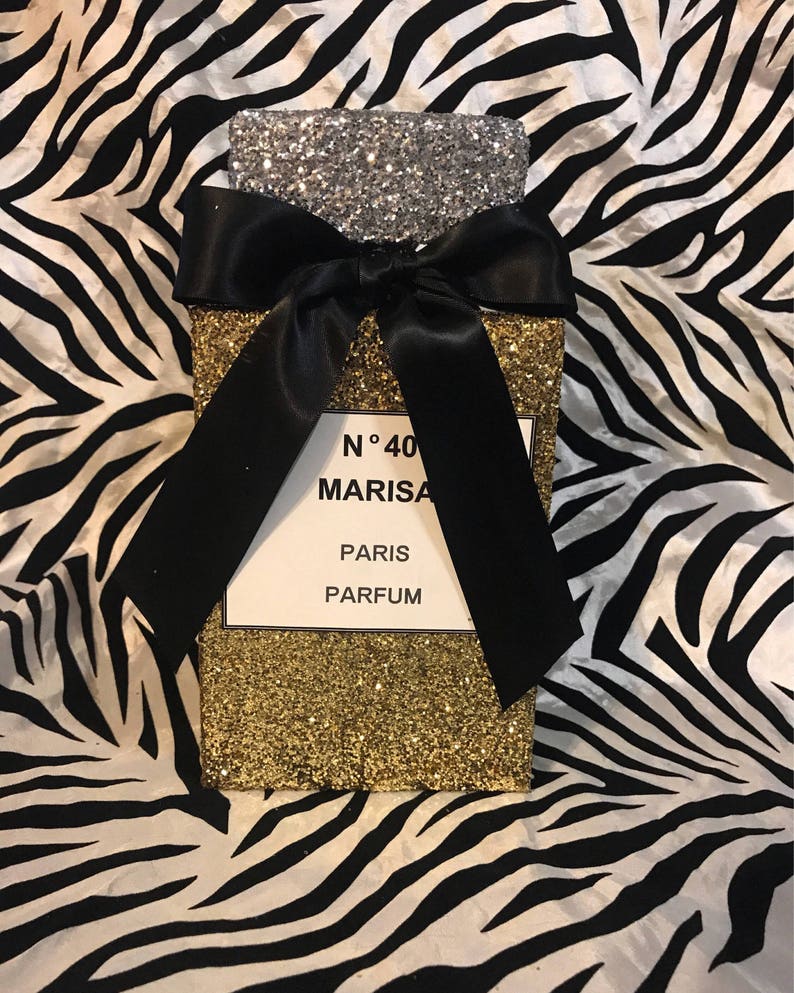 10 Personalized Perfume Bottle Centerpiece Etsy